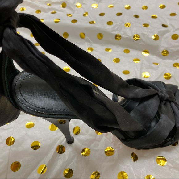 Bebe satin tie heels. Sz 7 - Picture 3 of 5
